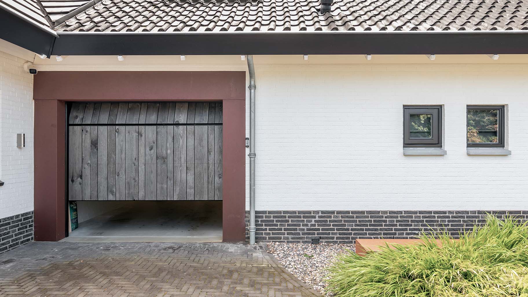 Garagedeur van barnwood different doors