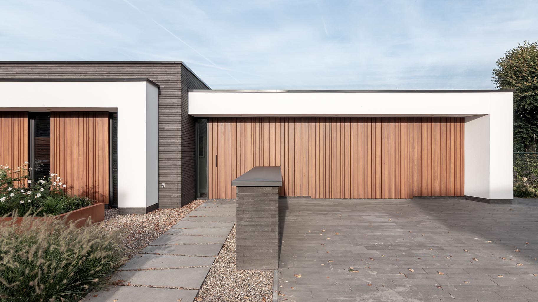 zijwaartse garagedeur different doors horizontaal