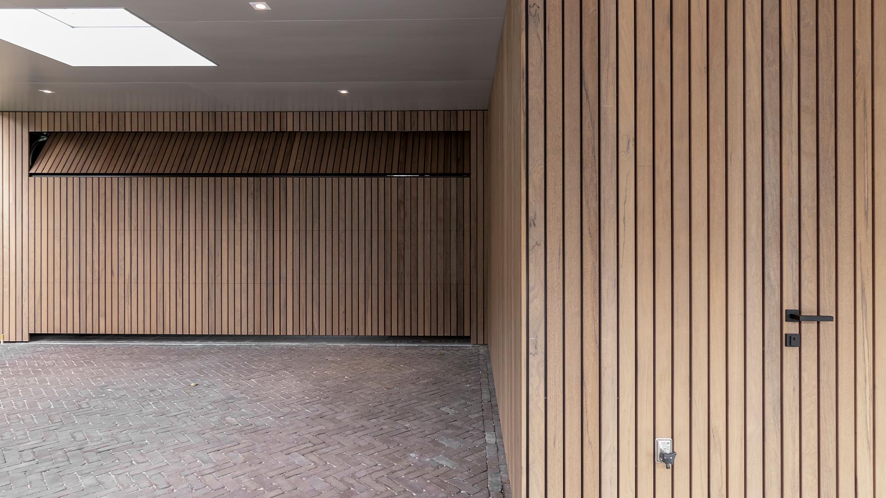 frake garagedeur different doors