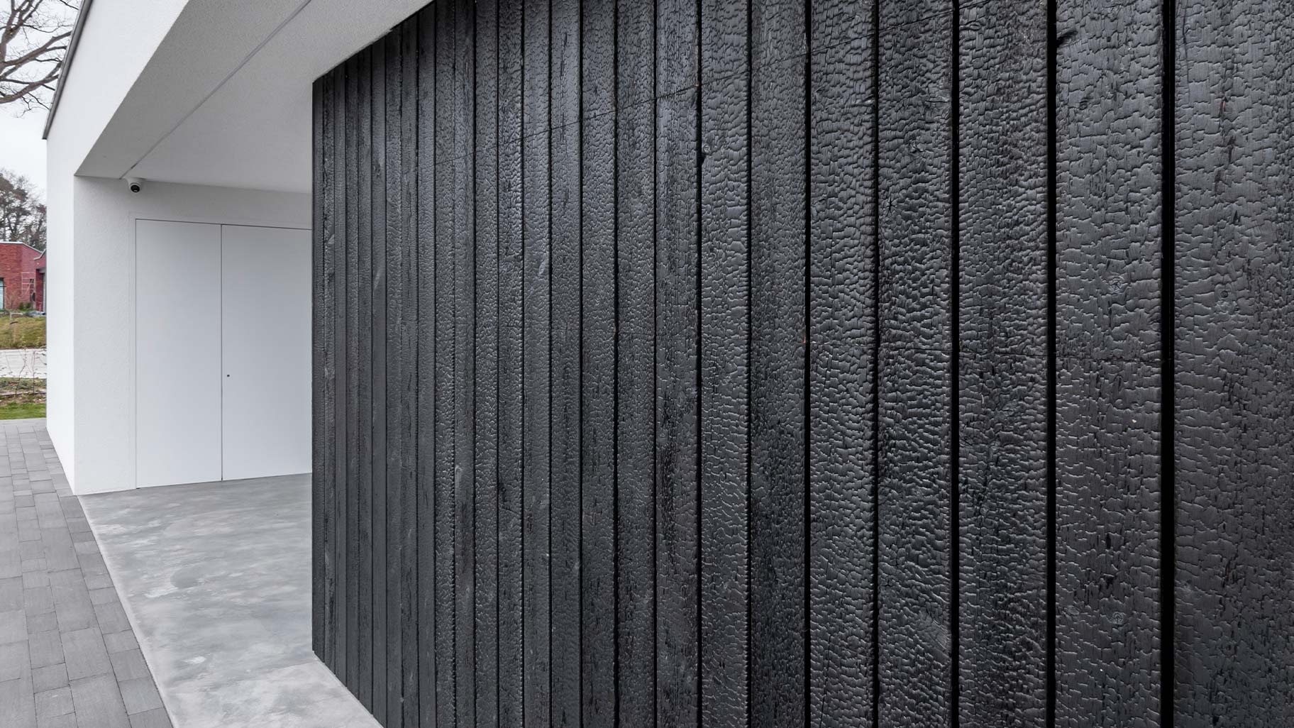 garagedeur zwarthout