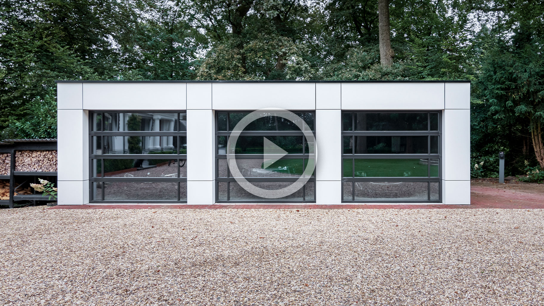 Glass garagedoor Different Doors