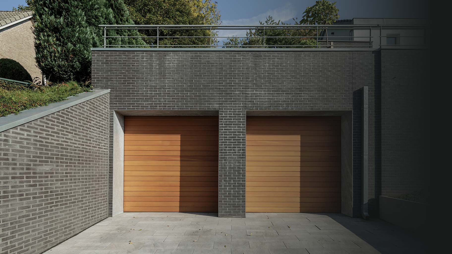 Oregon Pine houten sectionaaldeuren