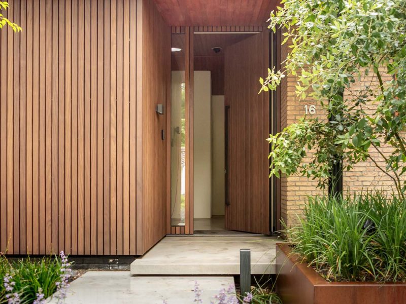 Different Doors taatsdeur als voordeur