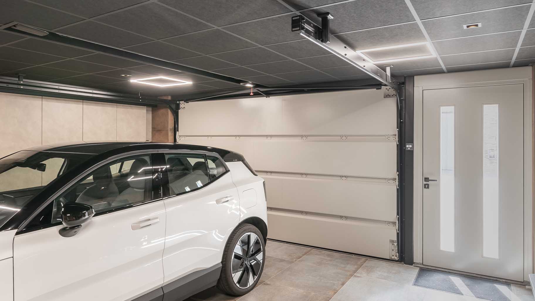 Binnenzijde different doors garagedeur