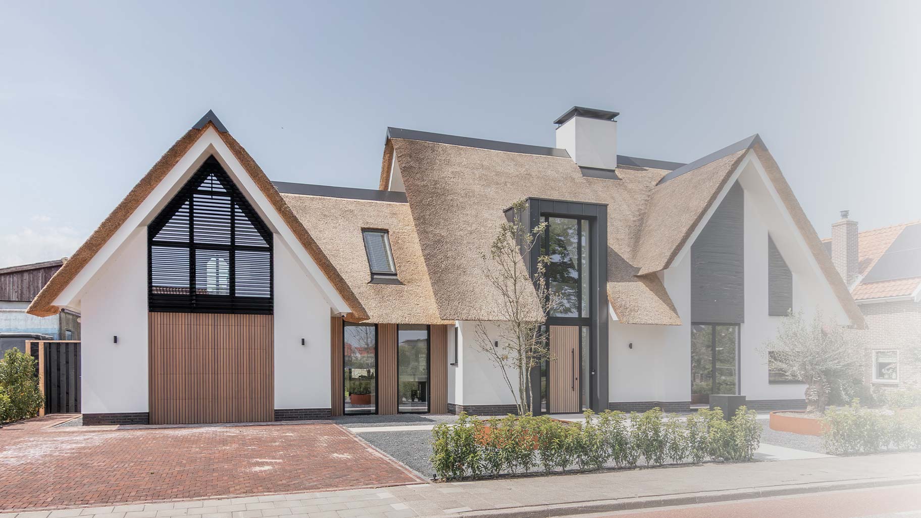 afrormosia houten voordeur Different Doors