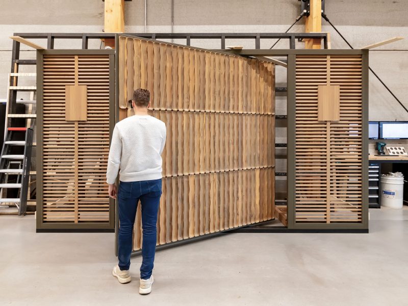 Maatwerk taatsdeur voor villa